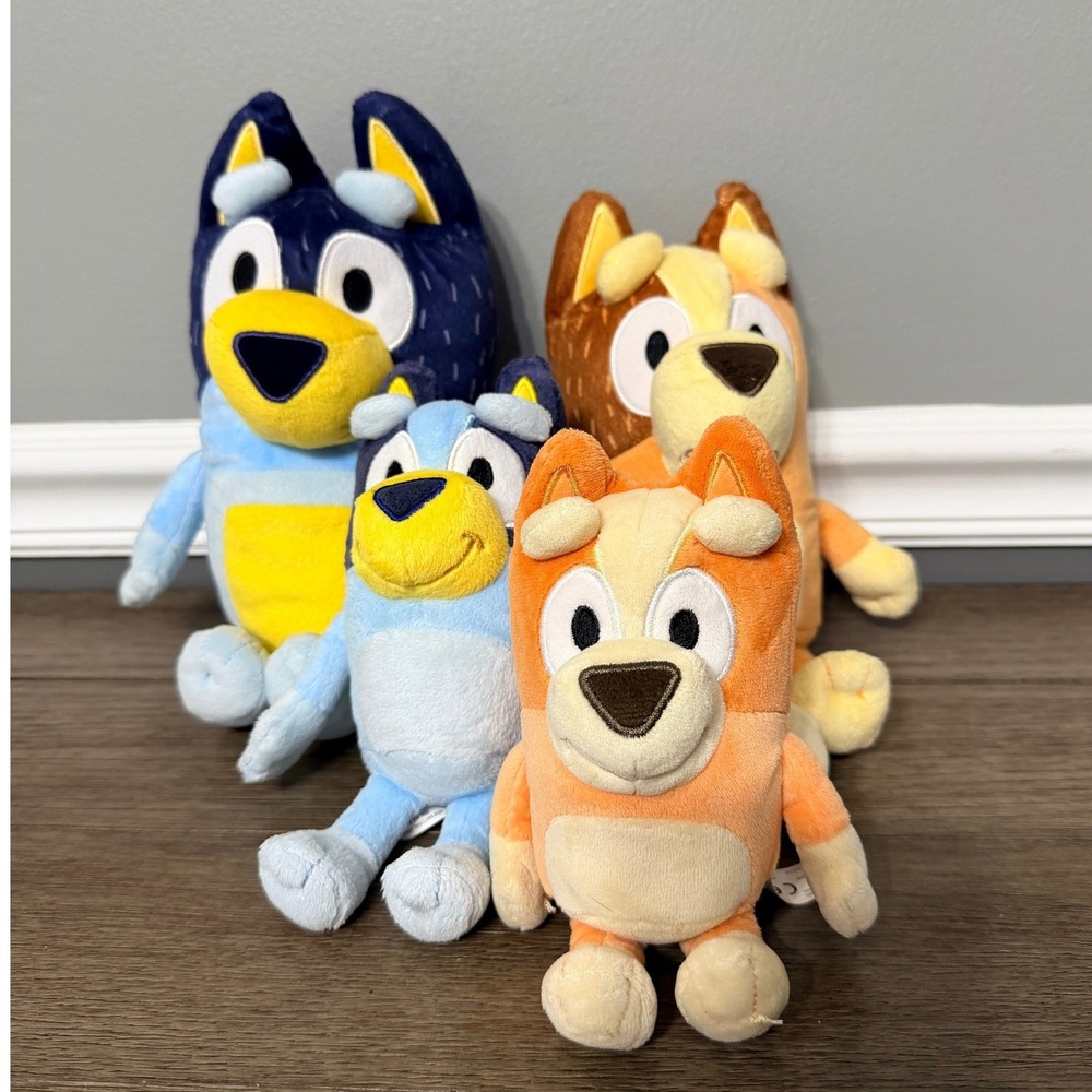 Bluey Heeler‎ Family Plush Set 4pc Bandit Chilli Bingo Bluey